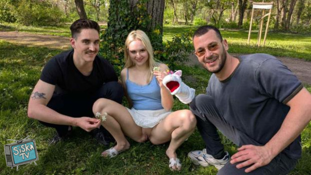 Jessie Ames Gets Even With Cheapskate Sugardaddy In Double Penetration Threesome