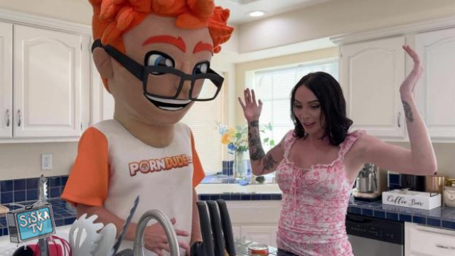 Indica Marie Cooks Up Something Sweet with Porn Dude