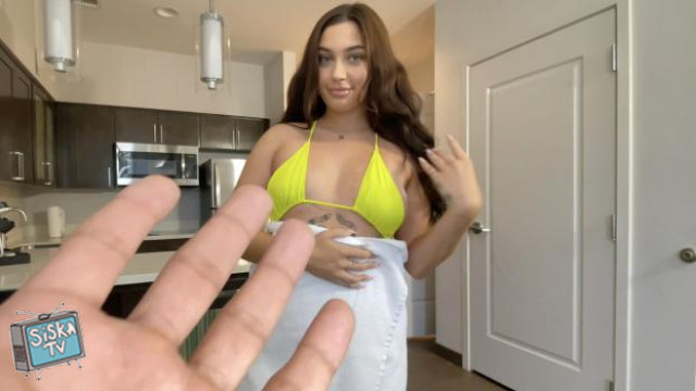 Vacation With My Stepsister