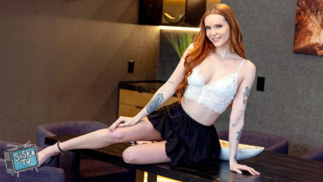 Chloe Foxxe's Office Performance Check