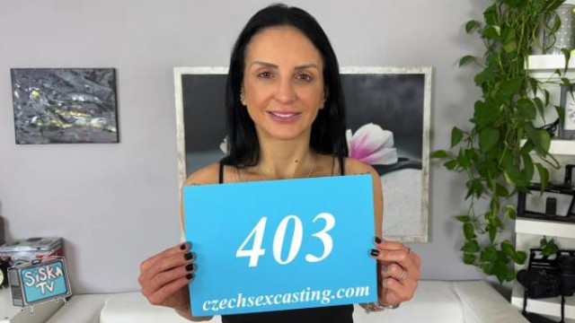 Sexy Latina makes guy very hard in casting