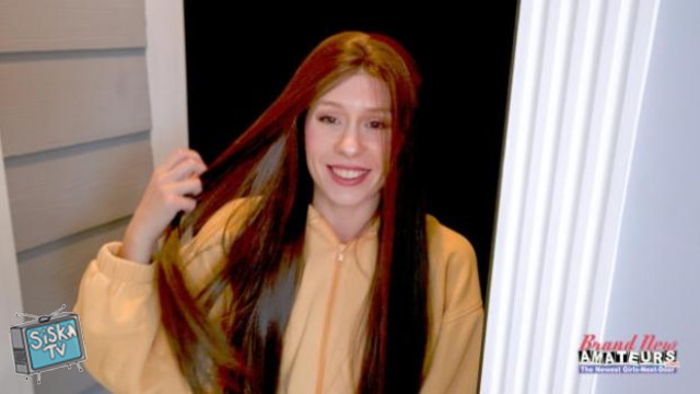 Anna Kovachenko FLOODS my Couch!!