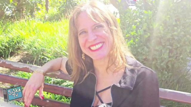 Lolly, 44 years old, purchasing manager in Colomiers!