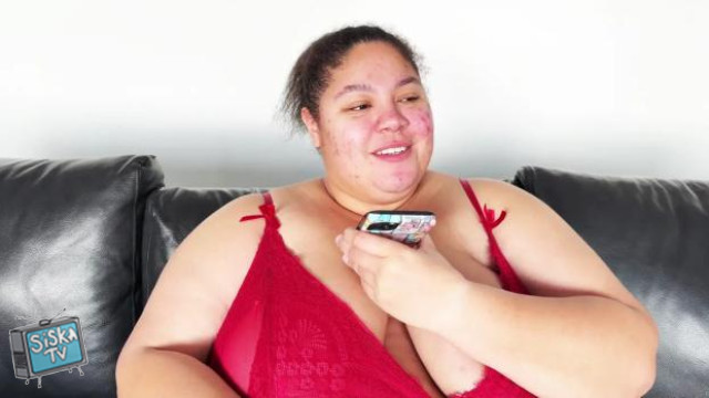 ClÃ©o wanted a dick to have fun with!