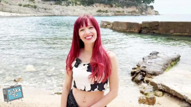 Chaarlene, 30 years old, from Frejus!