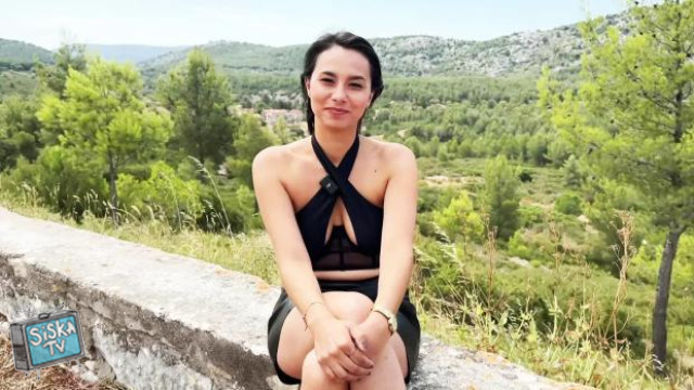 Lia, 28 years old, administrative manager in Toulouse!