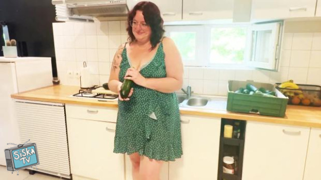 Sabbat Freyja gets fucked at home in the presence of... her husband!