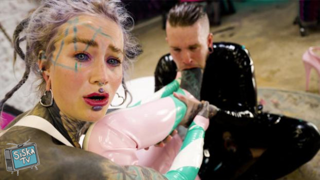 Anuskatzz Foot Worshiped by Maz