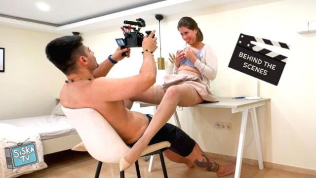 Distraction at work BTS