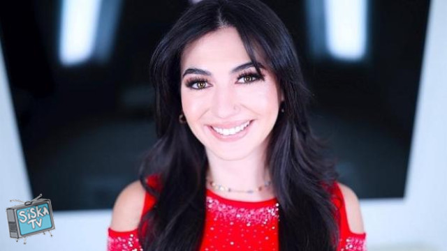 Megan Mistakes Returns to AA to Give Head, Fuck and Swallow a Tasty Load