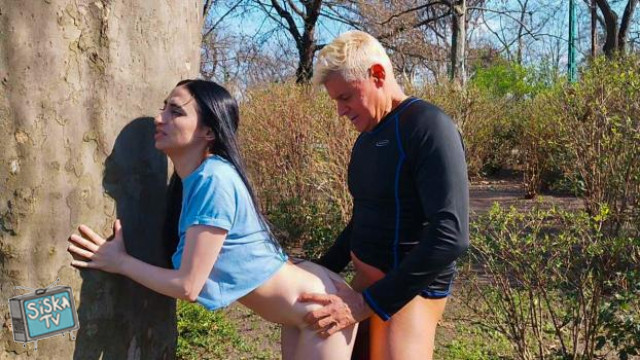 Nudist With Jiggly Milk Jugs Didi Zerati Hairy Cunt Makes Tiny Dick Pervert Cum Early