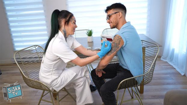 My Big Syringe In The Nurse